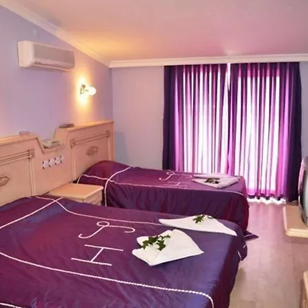 Anerissa 호텔 말마리스