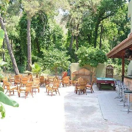 Anerissa Hotel